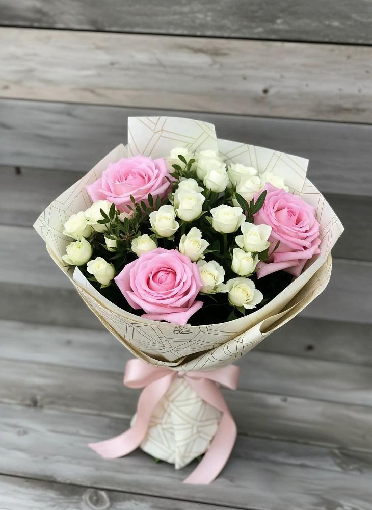 Букет цветов из: Розы в Юрьеве-Польском