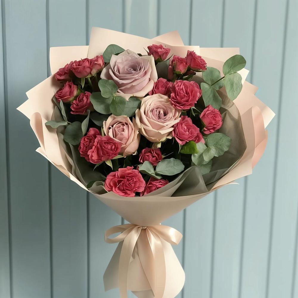 Букет цветов из: Гвоздики и Розы в Юрьеве-Польском