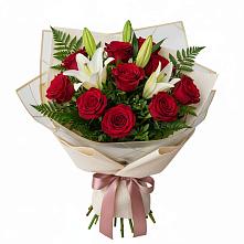 Букет цветов из:  Лилии и Розы в Юрьеве-Польском