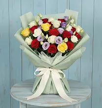 Букет цветов из:  Розы в Юрьеве-Польском