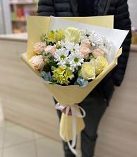 Букет цветов из:  Альстромерии, Розы и Хризантемы в Юрьеве-Польском