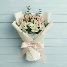 Букет цветов из:  Альстромерии #REPLACE_PRED# Юрьеве-Польском