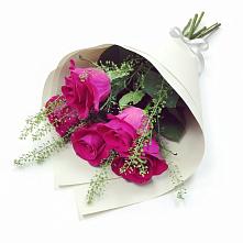 Букет цветов из:  Розы в Юрьеве-Польском