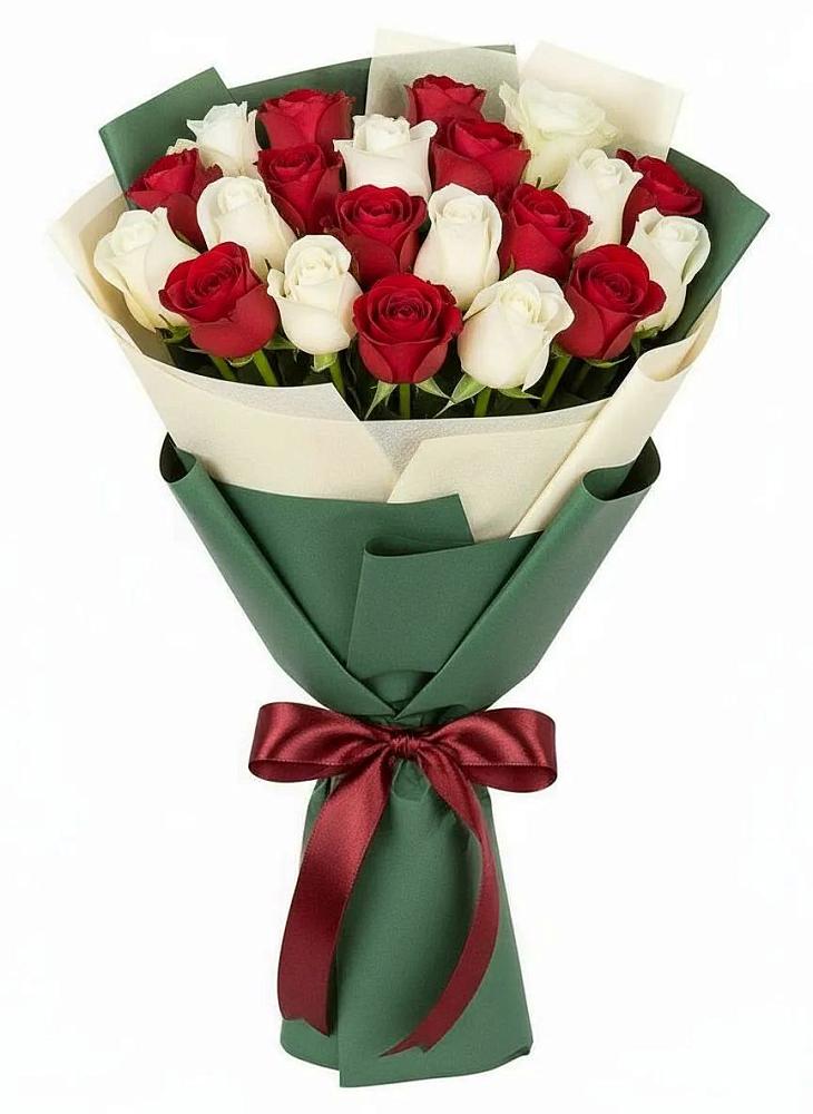 Букет Микс из красных и белых роз в Юрьеве-Польском