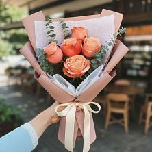 Букет цветов из:  Розы в Юрьеве-Польском