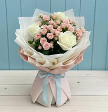 Букет цветов из:  Розы в Юрьеве-Польском