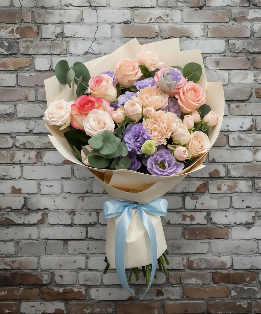 Букет цветов из: Розы, Лизиантусы и Гвоздики в Юрьеве-Польском