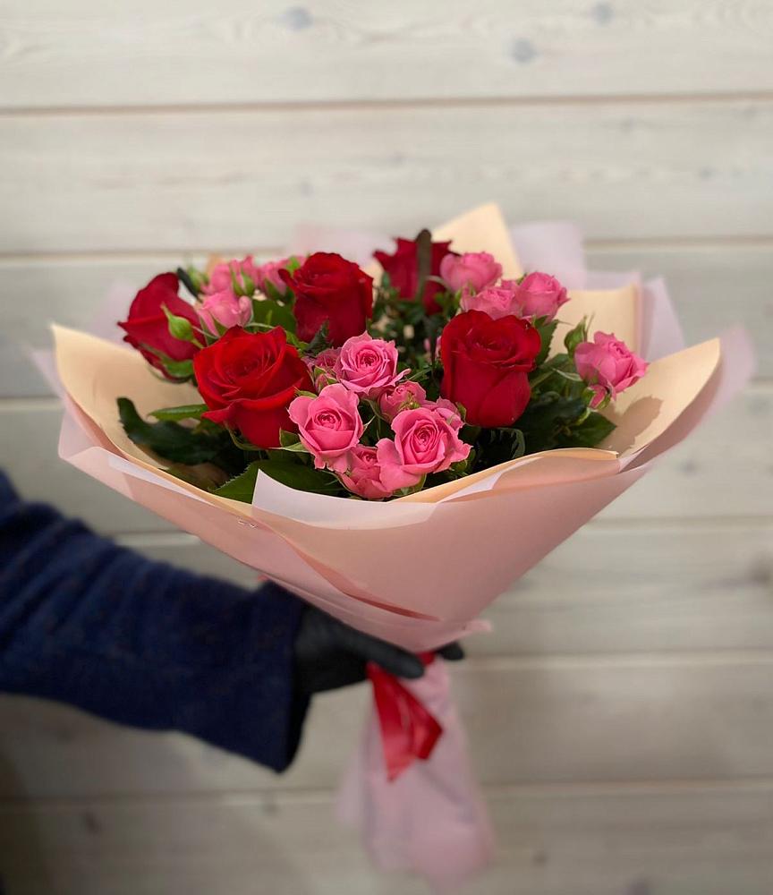 Букет цветов из: Розы в Юрьеве-Польском