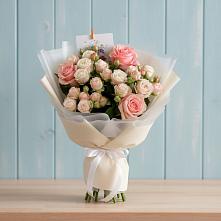 Букет цветов из:  Розы в Юрьеве-Польском