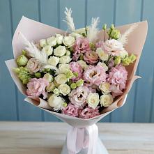Букет цветов из:  Альстромерии и Розы в Юрьеве-Польском